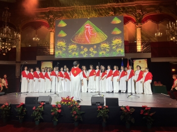 Rực rỡ sắc Việt trong Lễ kỷ niệm 80 năm Quốc khánh Việt Nam tại Pháp