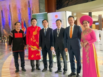 Âm nhạc dân tộc Việt Nam tỏa sáng trong lễ kỷ niệm 80 năm Quốc khánh tại Geneva